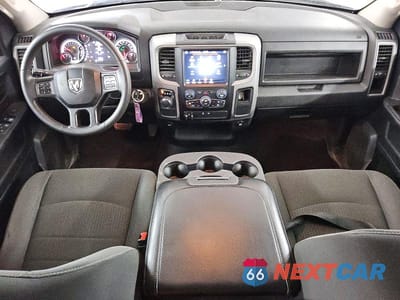 Zdjęcie 8 z 12 samochodu: 2021 RAM 1500 CLASSIC TRADESMAN VIN:1C6RR6FT9MS572459 - miniatura