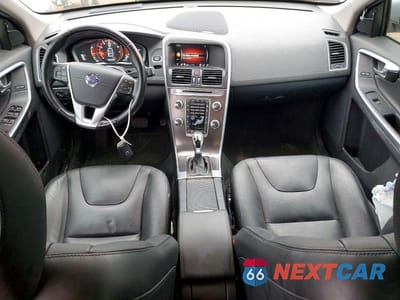 Zdjęcie 8 z 12 samochodu: 2016 VOLVO XC60 T5 PLATINUM VIN:YV4612RM2G2812176 - miniatura