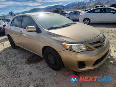 Czwarte zdjęcie samochodu z boku: 2011 TOYOTA COROLLA LE VIN:2T1BU4EE8BC547342 - miniatura