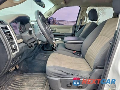 Zdjęcie 7 z 12 samochodu: 2012 DODGE RAM 2500 SLT VIN:3C6TD5DT5CG266446 - miniatura