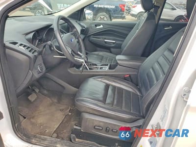 Zdjęcie 7 z 12 samochodu: 2019 FORD ESCAPE TITANIUM VIN:1FMCU9J98KUA96325 - miniatura