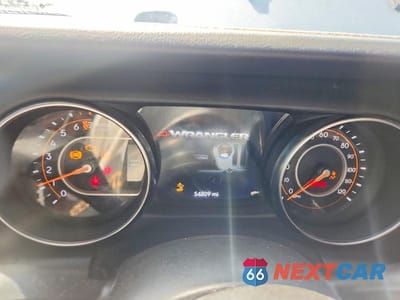 Zdjęcie 9 z 12 samochodu: 2021 JEEP WRANGLER UNLIMITED SAHARA VIN:1C4HJXEGXMW622753 - miniatura