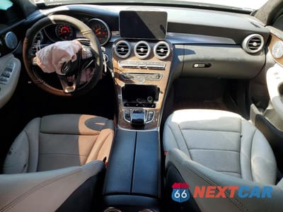 Zdjęcie 8 z 12 samochodu: 2018 MERCEDES-BENZ C 300 VIN:55SWF4JB2JU264810 - miniatura