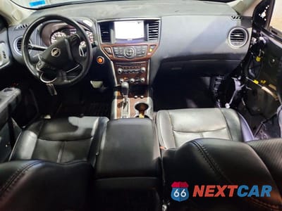 Zdjęcie 8 z 13 samochodu: 2019 NISSAN PATHFINDER PLATINUM VIN:5N1DR2MM5KC632733 - miniatura