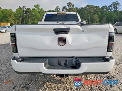 Zdjęcie 6 z 13 samochodu: 2018 RAM 2500 ST VIN:3C6UR5HL1JG261869 - miniatura
