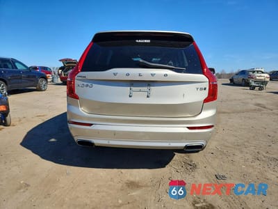 Zdjęcie 6 z 12 samochodu: 2016 VOLVO XC90 T5 VIN:YV4102XK4G1058959 - miniatura