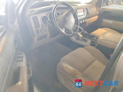 Zdjęcie 8 z 12 samochodu: 2008 TOYOTA TUNDRA SR5 VIN:5TFBV54178X033154 - miniatura