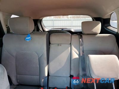 Zdjęcie 10 z 12 samochodu: 2017 HYUNDAI SANTA FE SE VIN:KM8SMDHF4HU176627 - miniatura