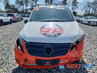 Piąte zdjęcie samochodu w środku: 2022 MERCEDES-BENZ METRIS VIN:W1YV0BEY8N4152717 - miniatura