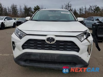 Piąte zdjęcie samochodu w środku: 2020 TOYOTA RAV4 XLE PREMIUM VIN:2T3A1RFV0LW125895 - miniatura