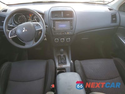Zdjęcie 8 z 12 samochodu: 2019 MITSUBISHI OUTLANDER SPORT ES VIN:JA4AP3AU1KU035722 - miniatura