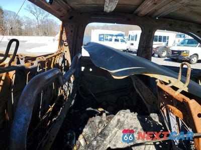 Zdjęcie 6 z 10 samochodu: 2017 RAM 2500 ST VIN:3C6UR5CJ1HG601585 - miniatura