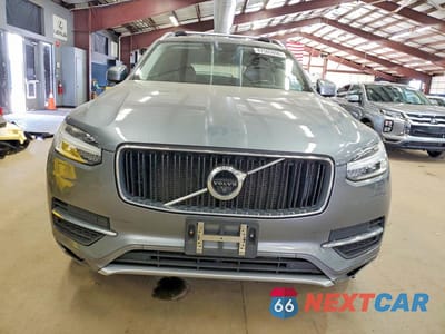 Piąte zdjęcie samochodu w środku: 2016 VOLVO XC90 T6 VIN:YV4A22PK4G1061130 - miniatura