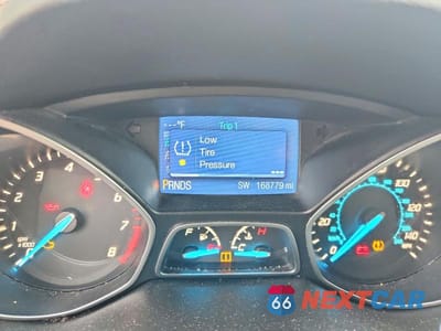 Zdjęcie 9 z 14 samochodu: 2015 FORD ESCAPE SE VIN:1FMCU0GX9FUA87429 - miniatura