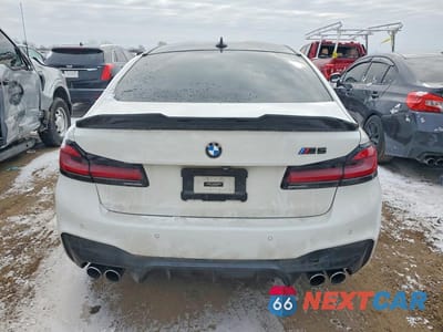 Zdjęcie 6 z 12 samochodu: 2019 BMW M5 VIN:WBSJF0C59KB448490 - miniatura