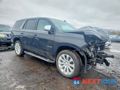 Czwarte zdjęcie samochodu z boku: 2024 CHEVROLET TAHOE K1500 PREMIER VIN:1GNSKSKD6RR380704 - miniatura