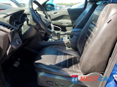 Zdjęcie 7 z 13 samochodu: 2017 FORD ESCAPE TITANIUM VIN:1FMCU0JD3HUE94440 - miniatura