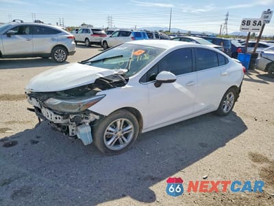 2018 CHEVROLET CRUZE LT 1G1BE5SM0J7190472 - główne zdjęcie licytacji z USA - miniatura