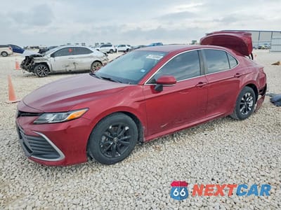 2022 TOYOTA CAMRY LE 4T1R11AKXNU627732 - główne zdjęcie licytacji z USA - miniatura