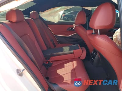 Zdjęcie 10 z 12 samochodu: 2025 BMW M340XI VIN:3MW69FT0XS8F57907 - miniatura