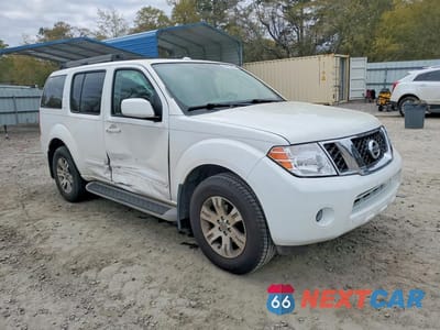 Czwarte zdjęcie samochodu z boku: 2010 NISSAN PATHFINDER VIN:5N1AR1NN4AC605526 - miniatura