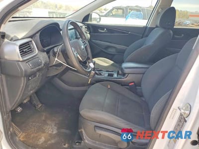 Zdjęcie 7 z 11 samochodu: 2020 KIA SORENTO L VIN:5XYPG4A35LG676937 - miniatura