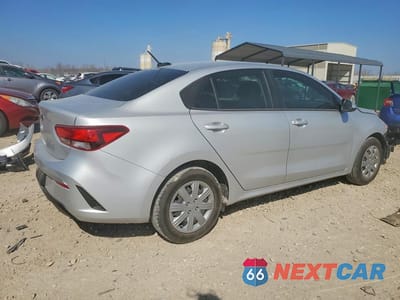 Trzecie zdjęcie samochodu z tyłu: 2021 KIA RIO LX VIN:3KPA24AD7ME412243 - miniatura