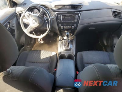 Zdjęcie 8 z 13 samochodu: 2019 NISSAN ROGUE SV VIN:KNMAT2MV8KP507476 - miniatura