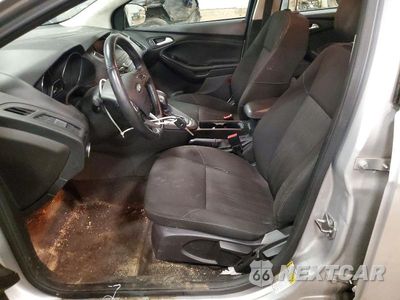 Zdjęcie 7 z 11 samochodu: 2018 FORD FOCUS SE VIN:1FADP3FE9JL216274 - miniatura