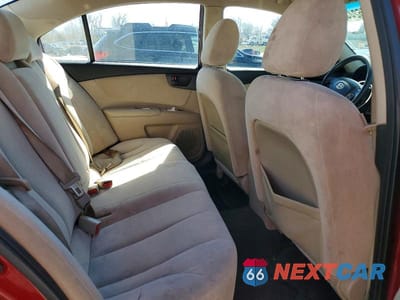 Zdjęcie 10 z 11 samochodu: 2010 KIA OPTIMA LX VIN:KNAGG4A82A5398786 - miniatura