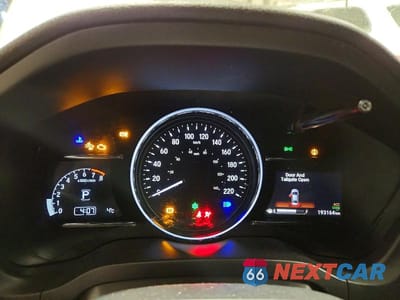 Zdjęcie 9 z 13 samochodu: 2019 HONDA HR-V LX VIN:3CZRU5H31KM101338 - miniatura