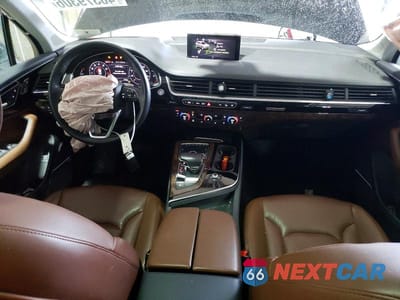 Zdjęcie 8 z 12 samochodu: 2019 AUDI Q7 PREMIUM PLUS VIN:WA1LAAF74KD002876 - miniatura