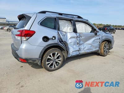 Trzecie zdjęcie samochodu z tyłu: 2021 SUBARU FORESTER LIMITED VIN:JF2SKAUC0MH457963 - miniatura