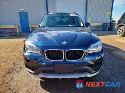Piąte zdjęcie samochodu w środku: 2015 BMW X1 XDRIVE28I VIN:WBAVL1C55FVY34784 - miniatura