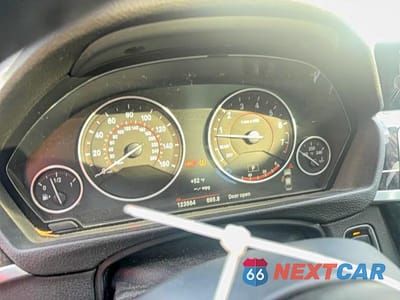 Zdjęcie 9 z 11 samochodu: 2016 BMW 340 XI VIN:WBA8B7G50GNT14295 - miniatura