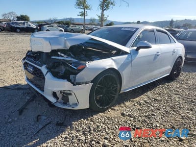 2022 AUDI A4 PREMIUM PLUS 45 WAUEAAF42NN014640 - główne zdjęcie licytacji z USA - miniatura