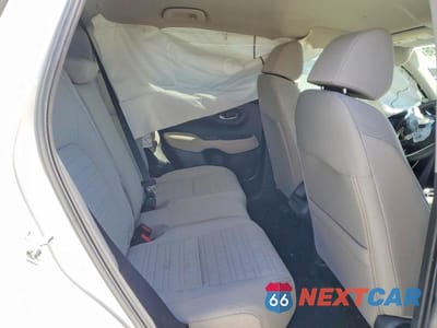 Zdjęcie 10 z 12 samochodu: 2026 HONDA HR-V LX VIN:3CZRZ1H33TM700480 - miniatura