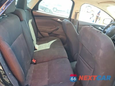 Zdjęcie 10 z 13 samochodu: 2018 FORD FOCUS SE VIN:1FADP3K27JL287548 - miniatura