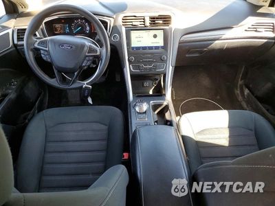 Zdjęcie 8 z 12 samochodu: 2020 FORD FUSION SE VIN:3FA6P0HD4LR167873 - miniatura
