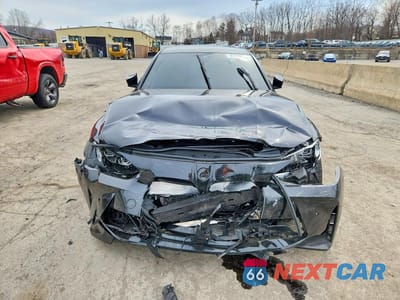 Piąte zdjęcie samochodu w środku: 2023 BMW M3 COMPETITION VIN:WBS33AY01PFN50158 - miniatura