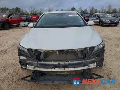 Piąte zdjęcie samochodu w środku: 2022 TOYOTA CAMRY SE VIN:4T1G11AK7NU064761 - miniatura
