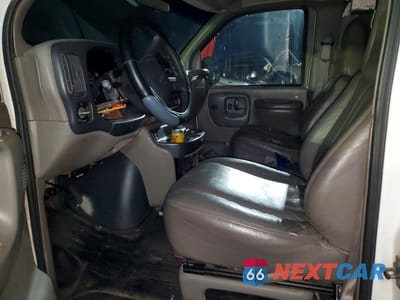 Zdjęcie 7 z 14 samochodu: 2000 GMC SAVANA G3500 VIN:1GTHG35R8Y1113563 - miniatura