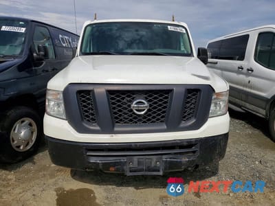 Piąte zdjęcie samochodu w środku: 2013 NISSAN NV 2500 DELIVERY VAN VIN:1N6BF0KX1DN111681 - miniatura