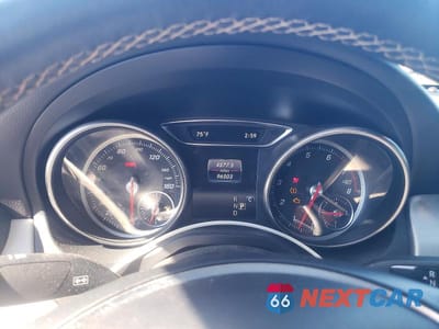 Zdjęcie 9 z 12 samochodu: 2017 MERCEDES-BENZ CLA 250 VIN:WDDSJ4EB0HN400118 - miniatura