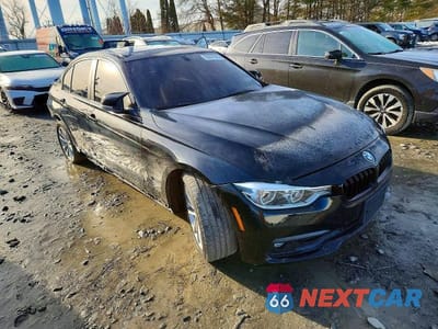 Czwarte zdjęcie samochodu z boku: 2018 BMW 320 XI VIN:WBA8E5G52JNV02884 - miniatura