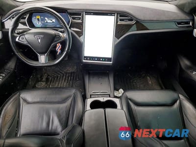 Zdjęcie 8 z 12 samochodu: 2016 TESLA MODEL S VIN:5YJSA1E22GF157854 - miniatura