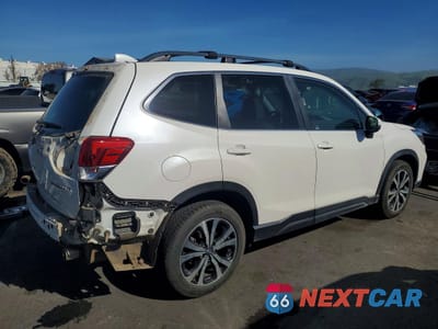 Trzecie zdjęcie samochodu z tyłu: 2021 SUBARU FORESTER LIMITED VIN:JF2SKAUC8MH455197 - miniatura