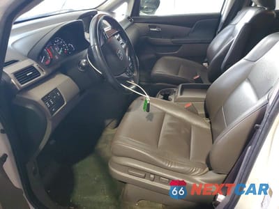 Zdjęcie 7 z 13 samochodu: 2016 HONDA ODYSSEY EXL VIN:5FNRL5H67GB057604 - miniatura