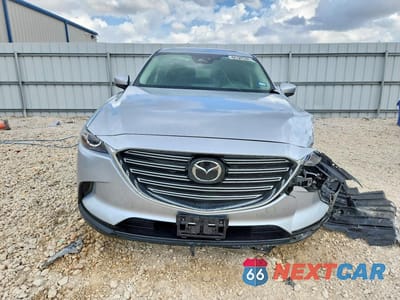 Piąte zdjęcie samochodu w środku: 2023 MAZDA CX-9 TOURING VIN:JM3TCBCY1P0656341 - miniatura