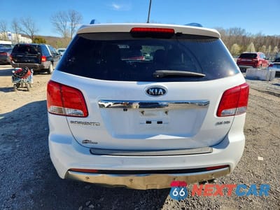 Zdjęcie 6 z 12 samochodu: 2013 KIA SORENTO SX VIN:5XYKWDA25DG393380 - miniatura